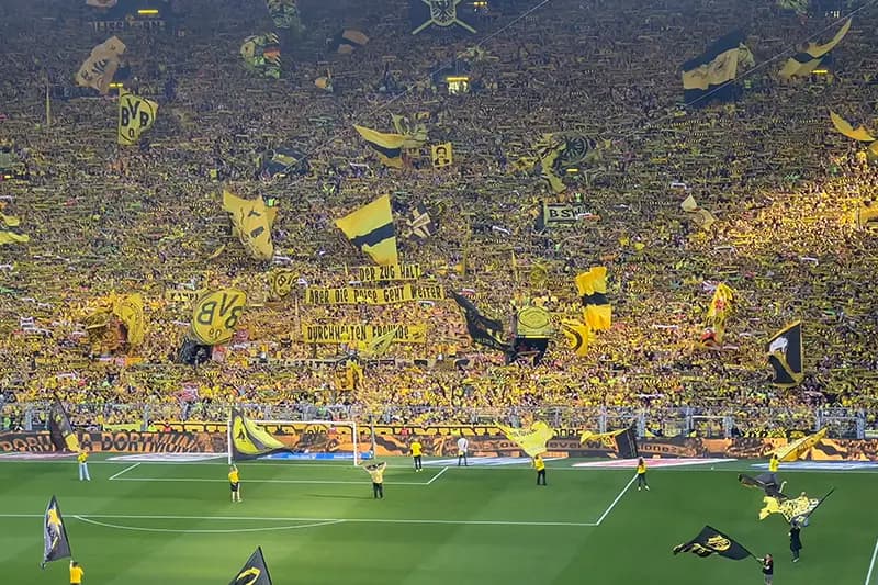 Twee Europese avonden in het Ruhrgebied: Dortmund - Inter & Leverkusen - Beşiktaş Twee Europese avonden in het Ruhrgebied: Dortmund - Inter & Leverkusen - Beşiktaş